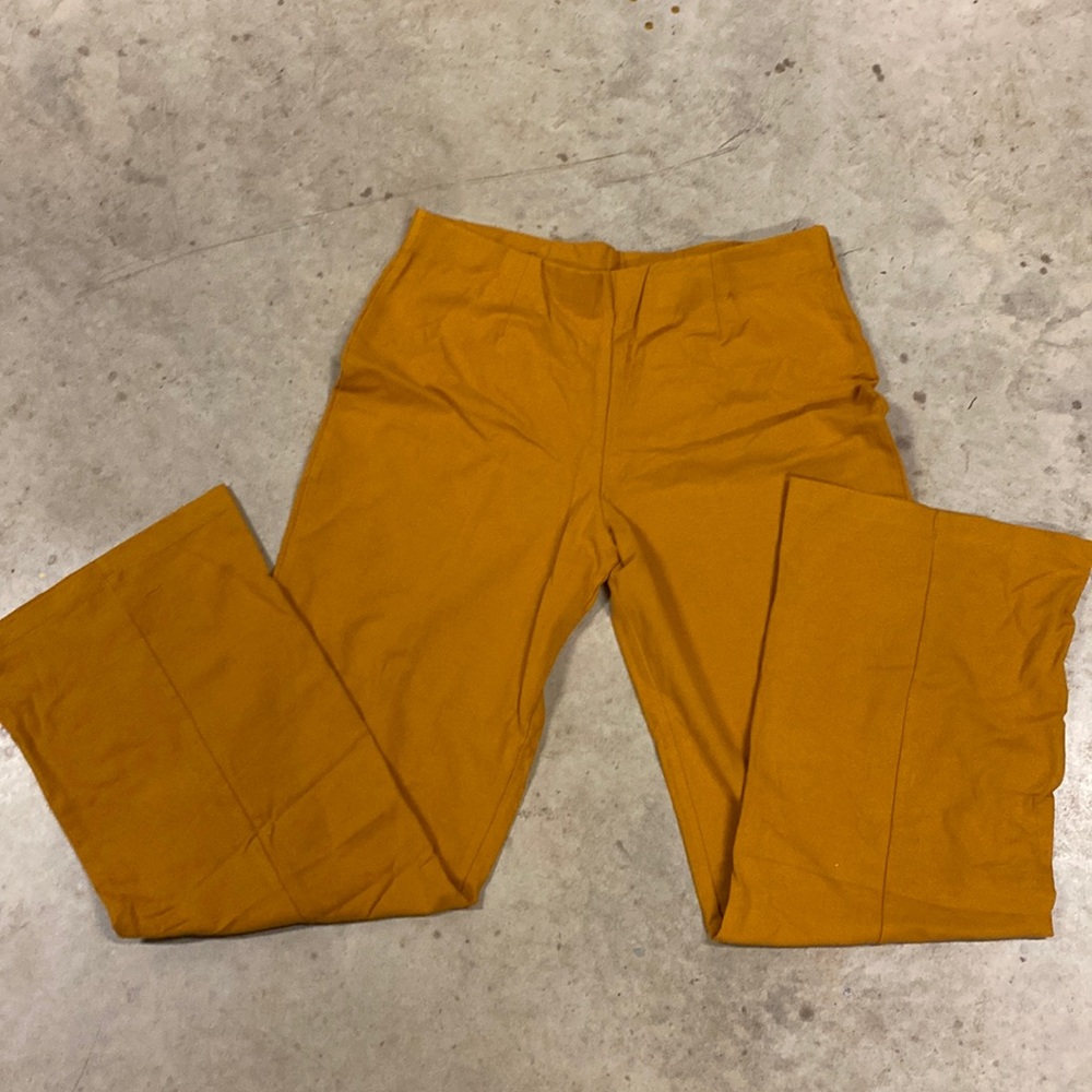 Wide leg no-show knit pants
